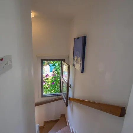 Ayia Triada Four Bedroom Villa Paralimni